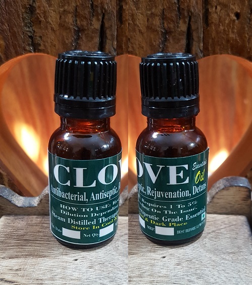 Clove Oil Triaanyas health Mantra Purnima bahuguna Top Organic product company in India Certified Pure Therapeutic Grade Essential oil